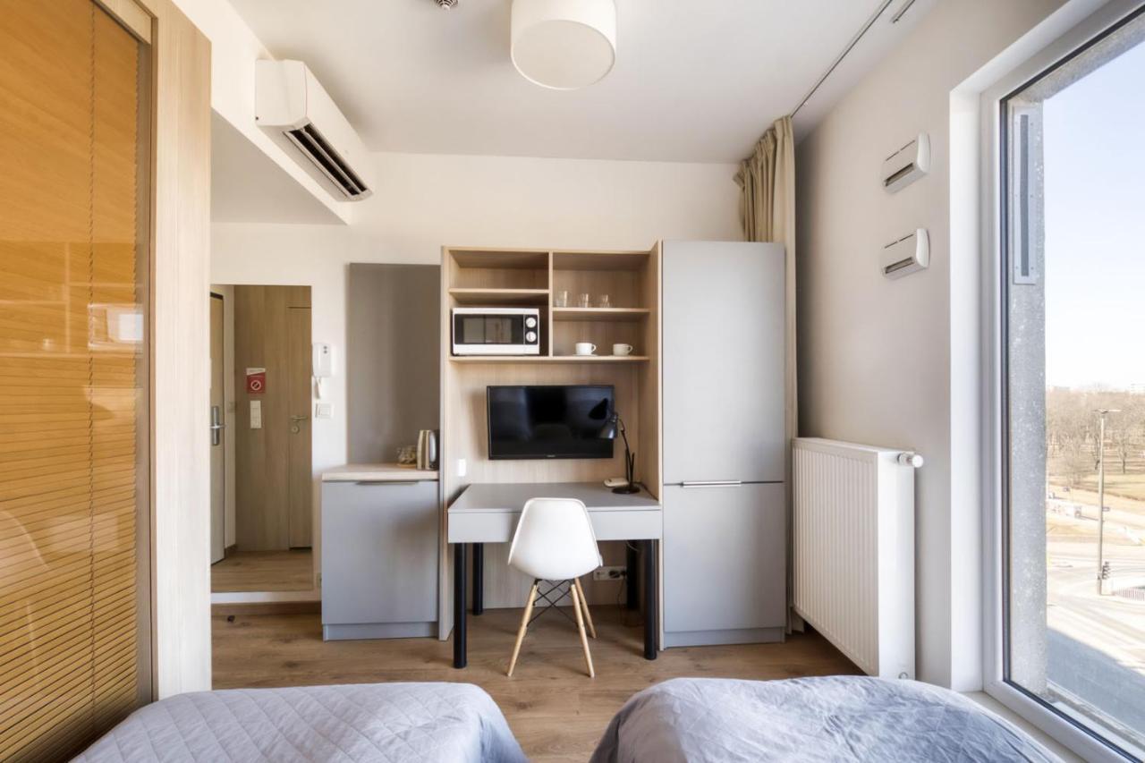 404 Rooms Wolska Apartament Warsaw Exterior photo
