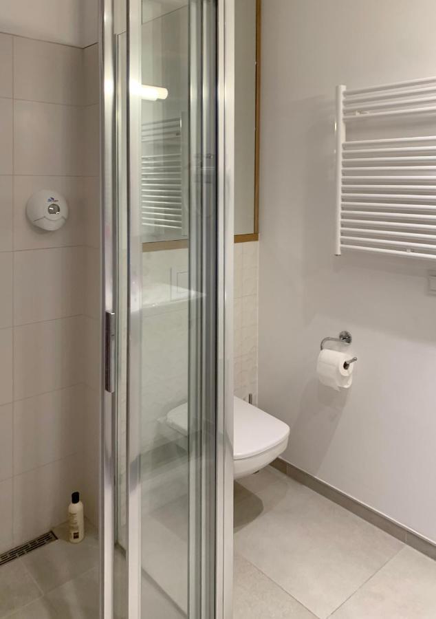 404 Rooms Wolska Apartament Warsaw Exterior photo