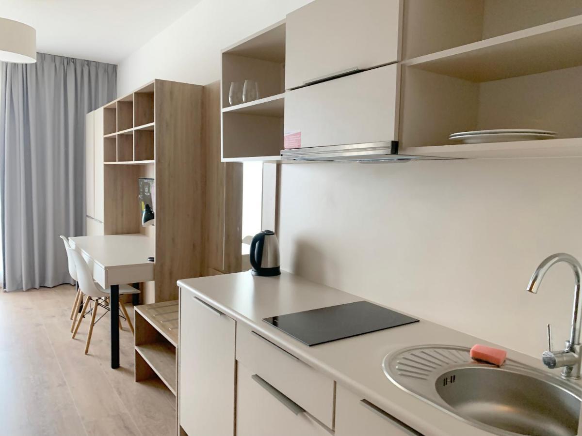 404 Rooms Wolska Apartament Warsaw Exterior photo